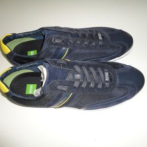 BOSS/Hugo Boss/navy blue trainers/sneakers